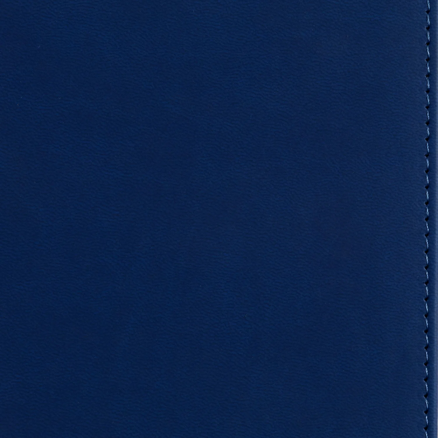 ежедневник Attache Velvet твердый синий Soft Touch из искусственной кожи, недатированный - Image 6